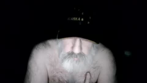 Snapshot of straightbear4you chatting on March 12, 2026, 10:43 am Straightbear4you online show from March 12, 2026, 10:43 am