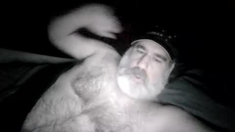 Snapshot of straightbear4you chatting on May 18, 2026, 10:32 am Straightbear4you online show from May 18, 2026, 10:32 am