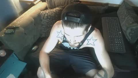 straitpipermann22 online show from September 13, 2025, 5:40 am