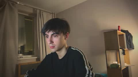 Ray online show from February 18, 2026, 9:22 pm