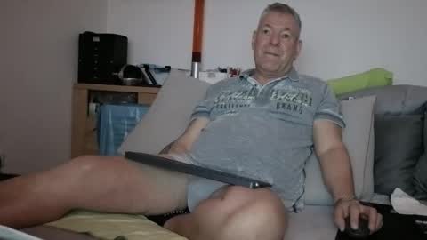 Stranger online show from March 25, 2026, 10:27 pm