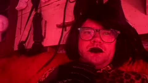 Mistress kinki online show from July 8, 2026, 3:44 am