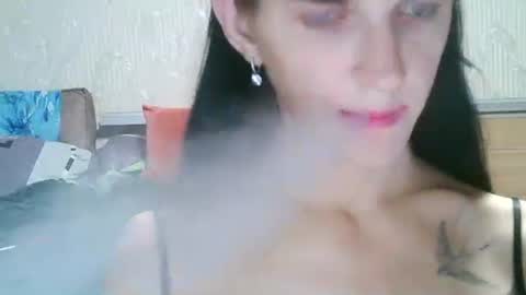 Strawberry Storm online show from October 5, 2025, 9:24 pm