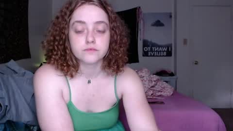 Snapshot of strawberrylotsacake chatting on April 26, 2026, 2:48 pm Strawberrylotsacake online show from April 26, 2026, 2:48 pm