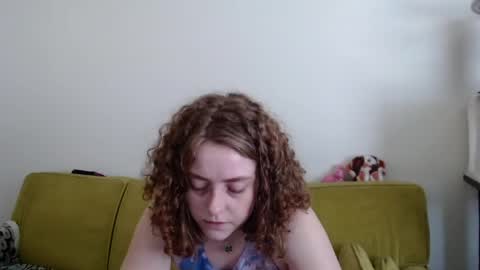 Snapshot of strawberrylotsacake chatting on June 1, 2026, 4:31 pm Strawberrylotsacake online show from June 1, 2026, 4:31 pm