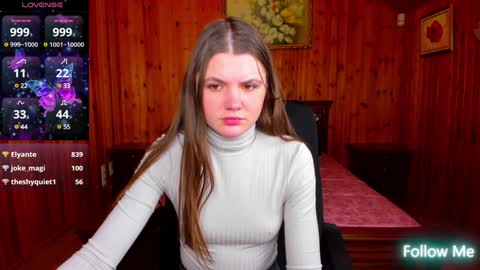 Strawberrylux online show from January 18, 2025, 9:24 am