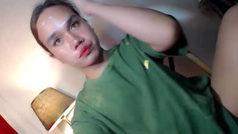 Snapshot of streetlustgirl chatting on November 16, 2025, 12:11 pm lexie online show from November 16, 2025, 12:11 pm