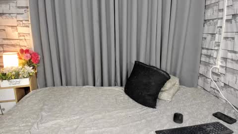 Stacy online show from January 8, 2025, 1:00 am