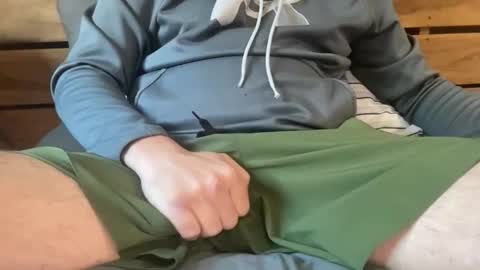 Snapshot of stroking33again chatting on October 27, 2025, 1:26 pm stroking33again online show from October 27, 2025, 1:26 pm