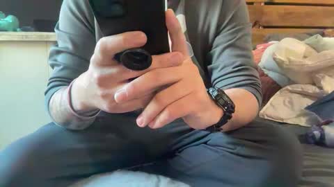 stroking33again online show from December 16, 2025, 2:11 pm