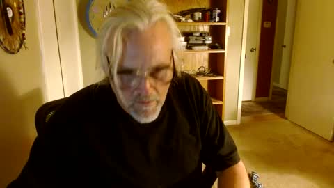 Snapshot of stroknpoker chatting on September 15, 2025, 2:44 am stroknpoker online show from September 15, 2025, 2:44 am