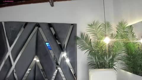 Alexa   online show from October 28, 2025, 11:03 am