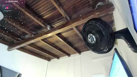 Alexa   online show from November 8, 2025, 10:59 am