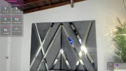 Alexa   online show from December 17, 2025, 10:43 am