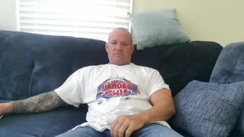 Snapshot of strongandhard073 chatting on September 20, 2025, 4:52 pm StrongAndHard online show from September 20, 2025, 4:52 pm