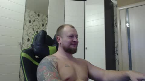 Alex online show from November 9, 2025, 10:46 am