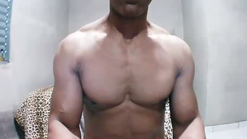 Snapshot of strongdaddyfantastic chatting on July 19, 2026, 12:42 pm strongdaddyfantastic online show from July 19, 2026, 12:42 pm