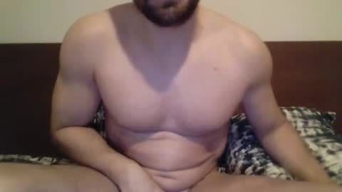 Handsome guy online show from March 18, 2026, 10:35 pm