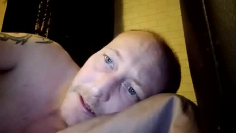 stu_art83 online show from May 4, 2026, 7:43 pm