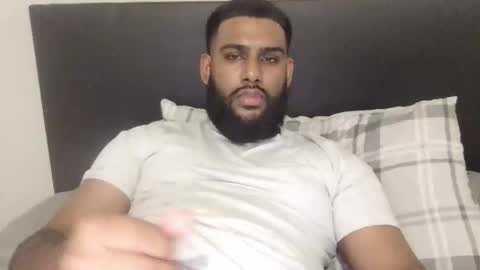 stuckinthe222 online show from November 2, 2025, 6:16 am