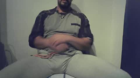 Ero online show from February 8, 2025, 5:39 pm