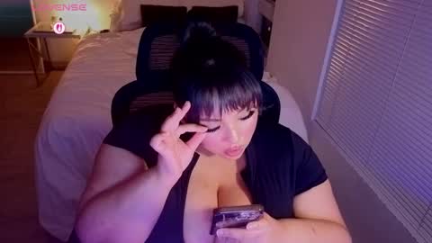 stunnahaus online show from April 12, 2026, 5:12 am