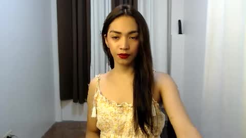 Snapshot of stunning__amber chatting on September 18, 2025, 8:49 am stunning__amber online show from September 18, 2025, 8:49 am