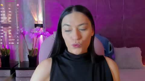 Snapshot of stusha chatting on June 15, 2026, 2:41 pm Stusha online show from June 15, 2026, 2:41 pm
