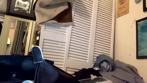 stxllaxcx online show from September 21, 2025, 10:06 am