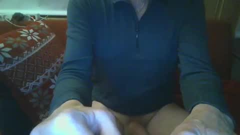 Snapshot of styrmann chatting on December 22, 2025, 5:32 pm styrmann online show from December 22, 2025, 5:32 pm