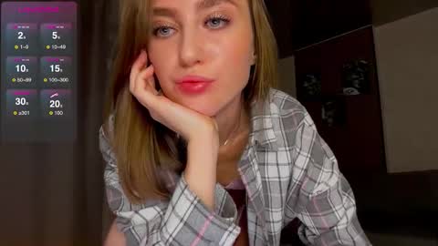 LINA online show from November 22, 2025, 6:29 pm