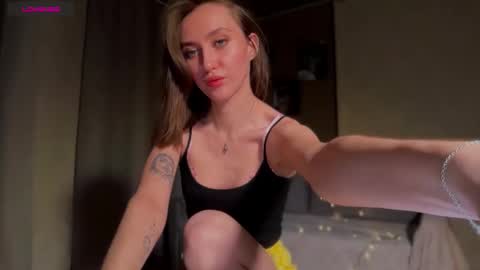 LINA online show from February 26, 2026, 3:05 am