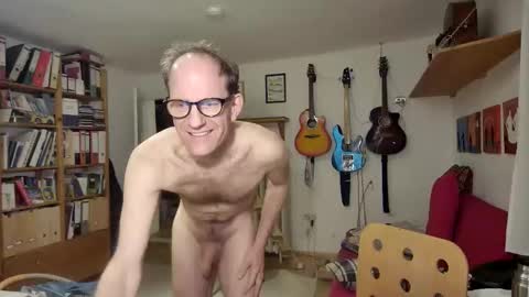 suahsetla online show from January 18, 2026, 8:12 pm