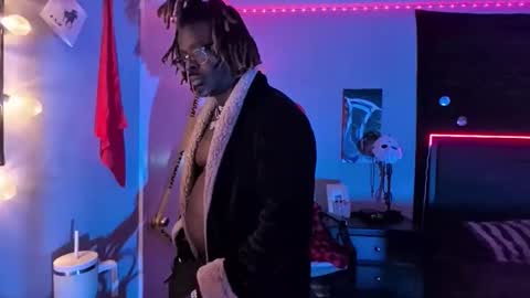 Hot Chocolate online show from December 4, 2025, 2:54 am