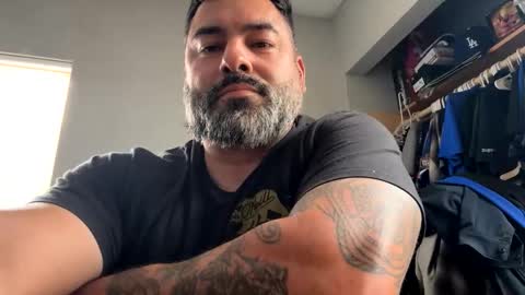 suavecito67 online show from April 25, 2026, 10:18 pm