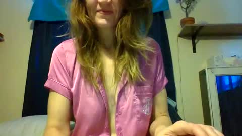 sub4you69brat online show from February 3, 2025, 2:45 pm