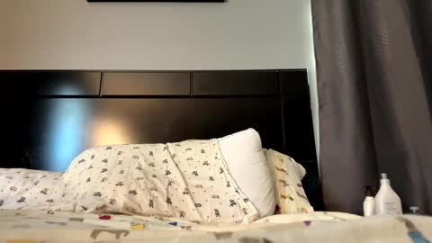 Snapshot of submissivebrett381 chatting on February 8, 2026, 6:44 pm submissivebrett381 online show from February 8, 2026, 6:44 pm