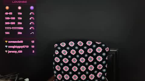 Polly online show from December 2, 2025, 4:57 pm