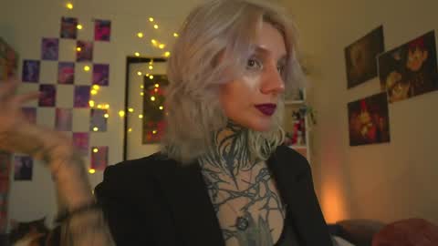 succubus_66 online show from February 2, 2025, 8:57 am