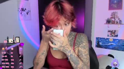 Snapshot of succubus_girl_ chatting on July 18, 2026, 1:15 pm Alexy online show from July 18, 2026, 1:15 pm