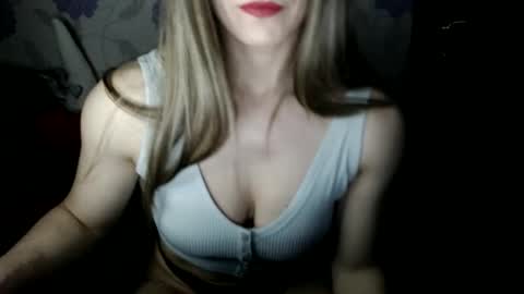 Snapshot of succubusqueen669 chatting on March 28, 2026, 1:49 am succubusqueen669 online show from March 28, 2026, 1:49 am