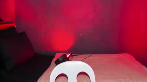 JADE ELYSE online show from January 11, 2026, 5:07 pm