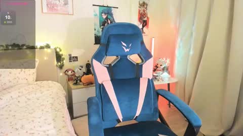 sue_everett online show from February 27, 2025, 11:37 pm