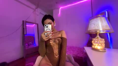 Snapshot of sugar_hally chatting on April 8, 2026, 11:54 am your ultimate goddess online show from April 8, 2026, 11:54 am