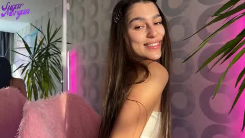 Morgan online show from November 11, 2025, 2:33 am