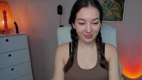 Megan online show from September 15, 2025, 6:35 am