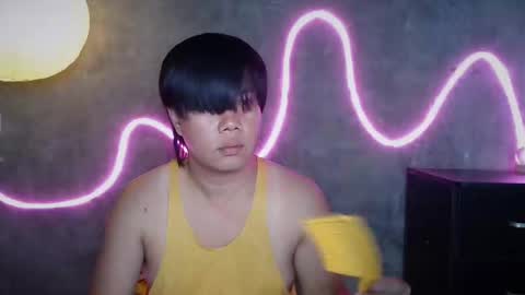 Niko online show from October 13, 2025, 1:44 pm