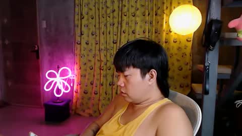 Niko online show from November 18, 2025, 6:12 pm