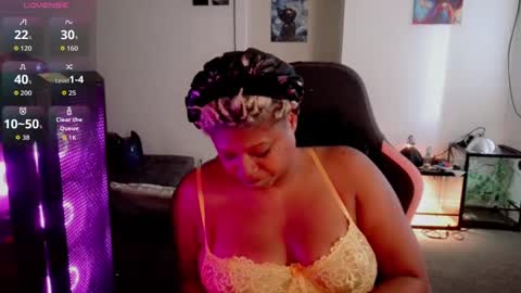 Snapshot of sugarbearlove87 chatting on September 25, 2025, 12:36 am lexi love online show from September 25, 2025, 12:36 am