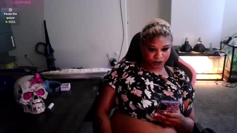 Snapshot of sugarbearlove87 chatting on October 8, 2025, 7:00 pm lexi love online show from October 8, 2025, 7:00 pm